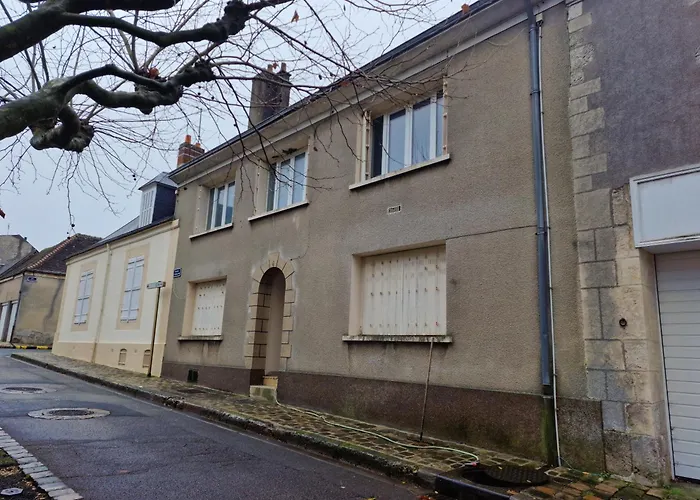 Halte Douillette Au Coeur De La Ville